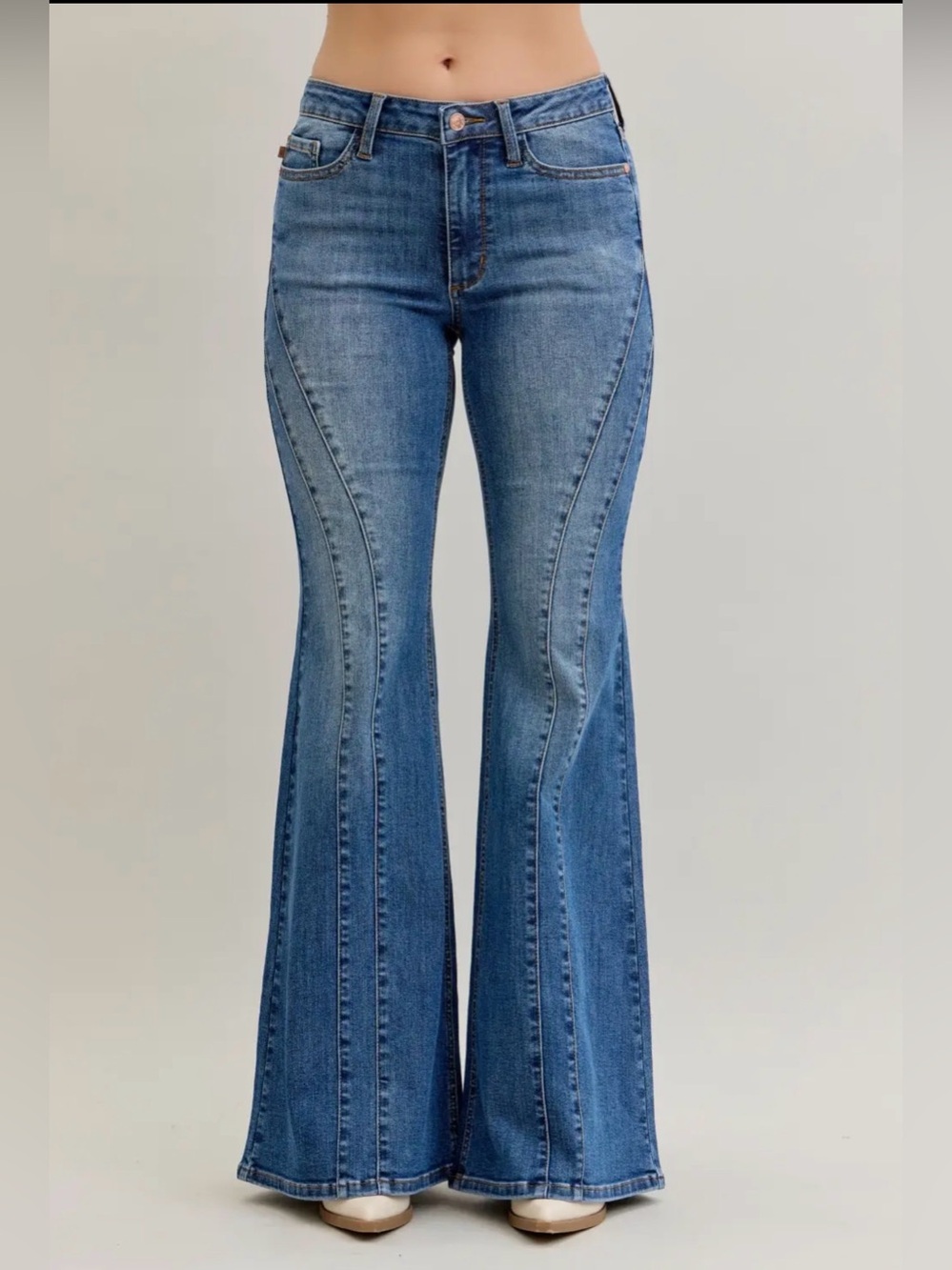 Judy Blue Angular Seam Mid Rise Flare Jeans - Picture 2 of 2